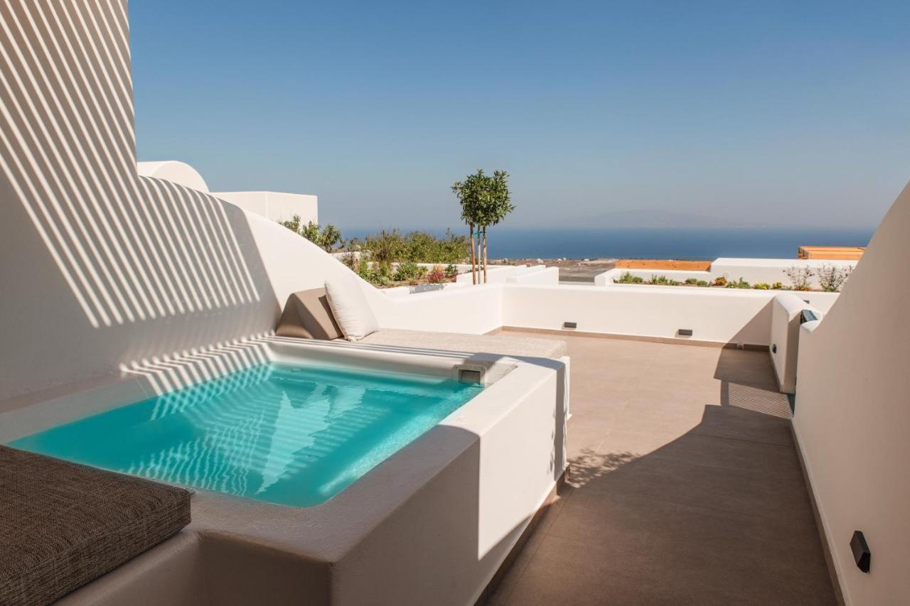 North Wind Luxury Oía